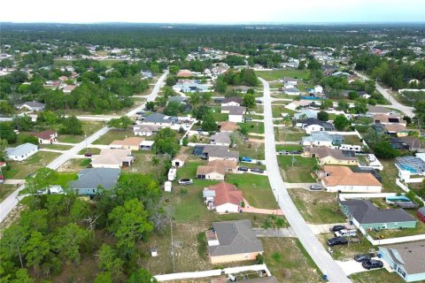 House in Spring Hill, Florida 3 bedrooms, 185.62 sq.m. № 2202920 - photo 27