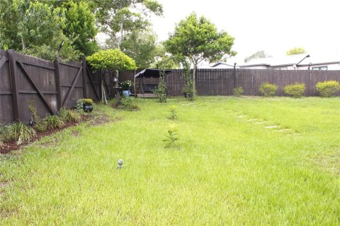House in Spring Hill, Florida 3 bedrooms, 185.62 sq.m. № 2202920 - photo 16