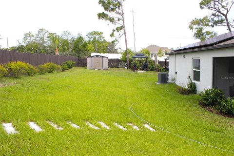 House in Spring Hill, Florida 3 bedrooms, 185.62 sq.m. № 2202920 - photo 13