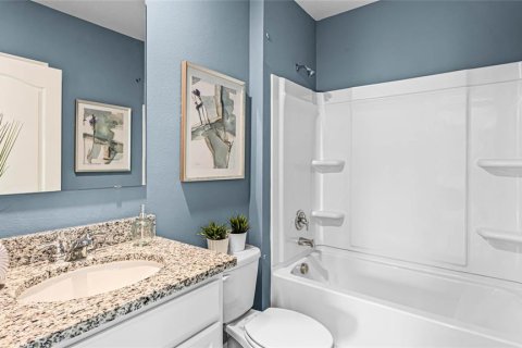 House in Land O' Lakes, Florida 4 bedrooms, 154.68 sq.m. № 1822737 - photo 22