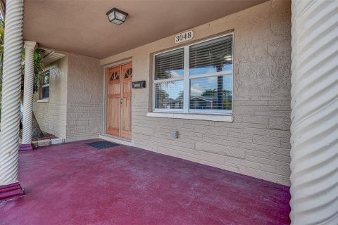 Casa en venta en Holiday, Florida, 3 dormitorios, 139.73 m2 № 1908676 - foto 4