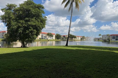 Copropriété à vendre à Sunrise, Floride: 1 chambre, 57.6 m2 № 2183462 - photo 15
