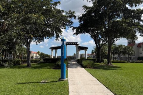 Copropriété à vendre à Sunrise, Floride: 1 chambre, 57.6 m2 № 2183462 - photo 12