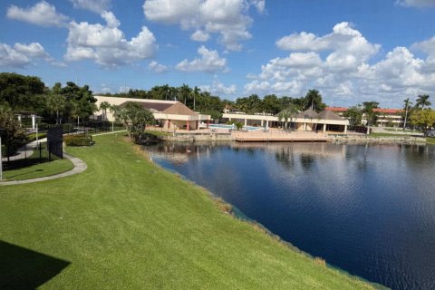 Copropriété à vendre à Sunrise, Floride: 1 chambre, 57.6 m2 № 2183462 - photo 6