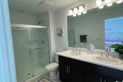 Townhouse in Wesley Chapel, Florida 3 bedrooms, 127.55 sq.m. № 2203850 - photo 16