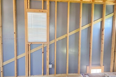 Terreno en venta en Okeechobee, Florida № 1799169 - foto 9