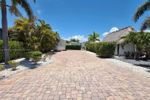 Terreno en venta en Okeechobee, Florida № 1799169 - foto 1