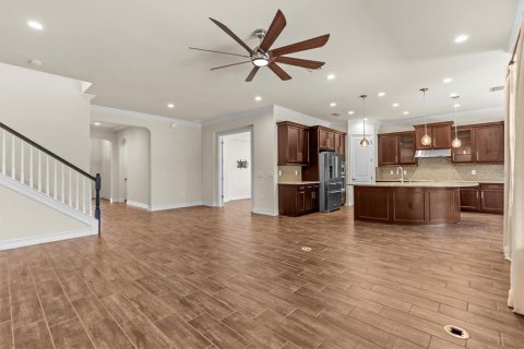 House in Wesley Chapel, Florida 4 bedrooms, 304.16 sq.m. № 1847890 - photo 3