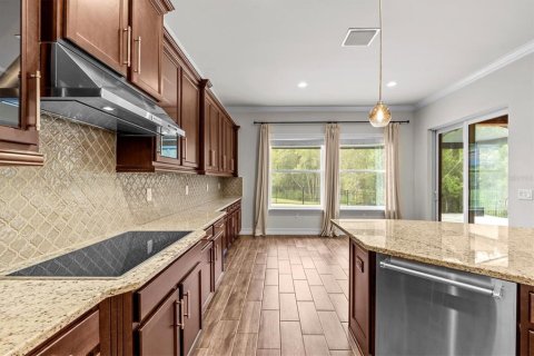 House in Wesley Chapel, Florida 4 bedrooms, 304.16 sq.m. № 1847890 - photo 16