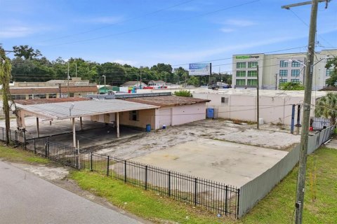 Immobilier commercial à vendre à Tampa, Floride: 235.6 m2 № 2401203 - photo 3