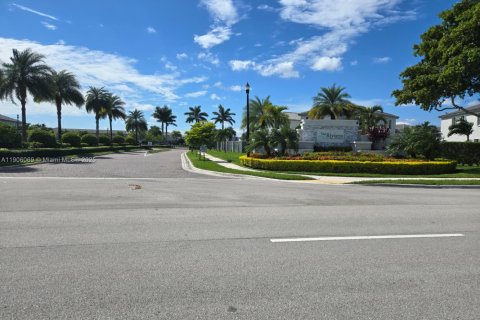 Adosado en alquiler en Homestead, Florida, 3 dormitorios, 123.37 m2 № 1956680 - foto 27