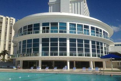 Appartement à louer à Miami Beach, Floride: 46.45 m2 № 1860042 - photo 16