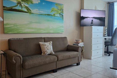 Appartement à louer à Miami Beach, Floride: 46.45 m2 № 1860042 - photo 6