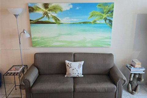 Appartement à louer à Miami Beach, Floride: 46.45 m2 № 1860042 - photo 10