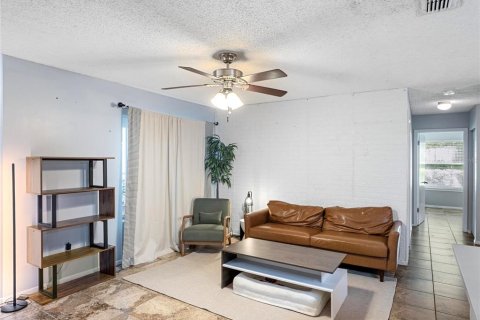 Copropriété à vendre à Lake Mary, Floride: 3 chambres, 102.19 m2 № 2383622 - photo 12