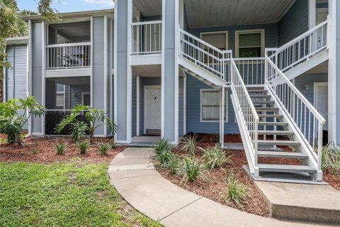 Copropriété à vendre à Lake Mary, Floride: 3 chambres, 102.19 m2 № 2383622 - photo 2