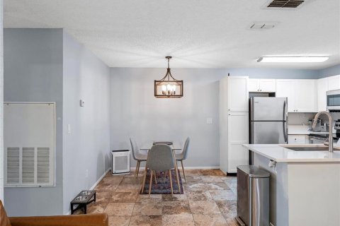 Copropriété à vendre à Lake Mary, Floride: 3 chambres, 102.19 m2 № 2383622 - photo 11