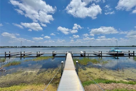 Condo in Winter Haven, Florida, 2 bedrooms  № 1636477 - photo 29