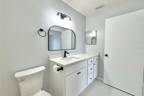 Condo in Winter Haven, Florida, 2 bedrooms  № 1636477 - photo 18