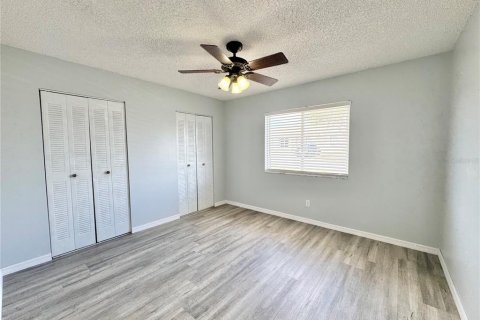 Condo in Winter Haven, Florida, 2 bedrooms  № 1636477 - photo 21