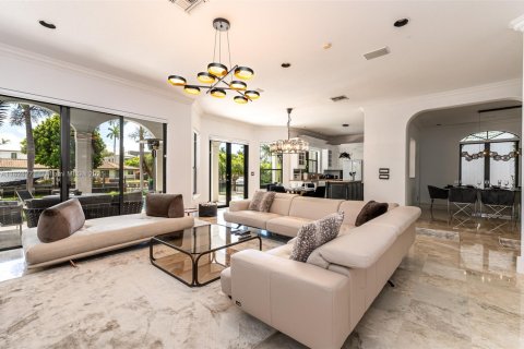 Villa ou maison à louer à Fort Lauderdale, Floride: 4 chambres, 433.39 m2 № 1977251 - photo 3