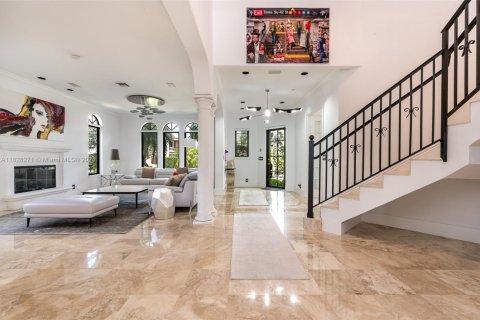 Villa ou maison à louer à Fort Lauderdale, Floride: 4 chambres, 433.39 m2 № 1977251 - photo 8