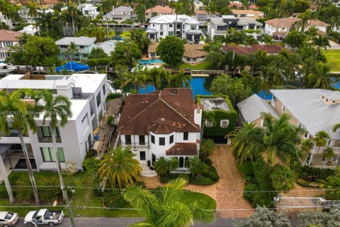 Villa ou maison à louer à Fort Lauderdale, Floride: 4 chambres, 433.39 m2 № 1977251 - photo 28