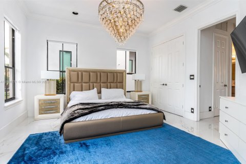 Villa ou maison à louer à Fort Lauderdale, Floride: 4 chambres, 433.39 m2 № 1977251 - photo 14