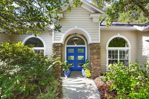 House in Gainesville, Florida 4 bedrooms, 339.56 sq.m. № 2225328 - photo 27