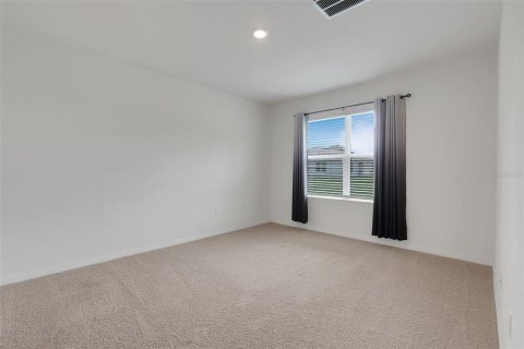 House in Kissimmee, Florida 4 bedrooms, 173.91 sq.m. № 2259130 - photo 10