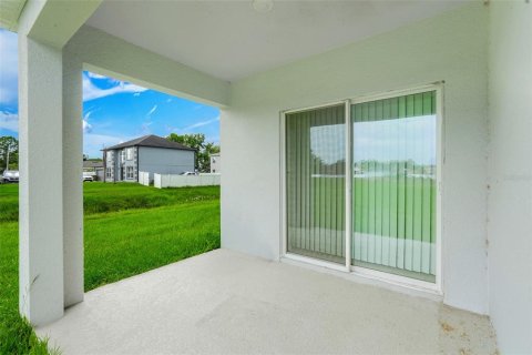 House in Kissimmee, Florida 4 bedrooms, 173.91 sq.m. № 2259130 - photo 21