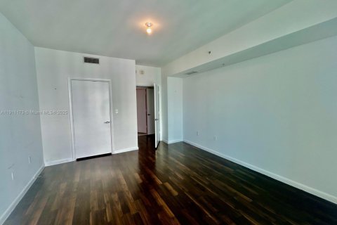 Купить кондоминиум в Майами, Флорида 1 спальня, 74.88м2, № 1967200 - фото 10