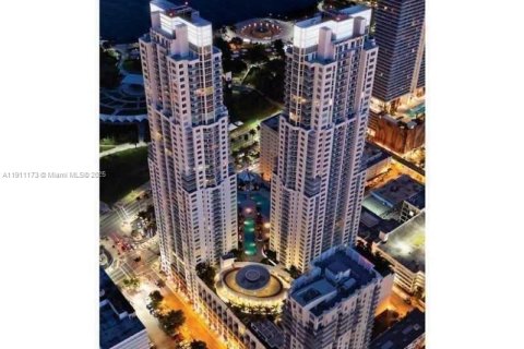 Купить кондоминиум в Майами, Флорида 1 спальня, 74.88м2, № 1967200 - фото 16
