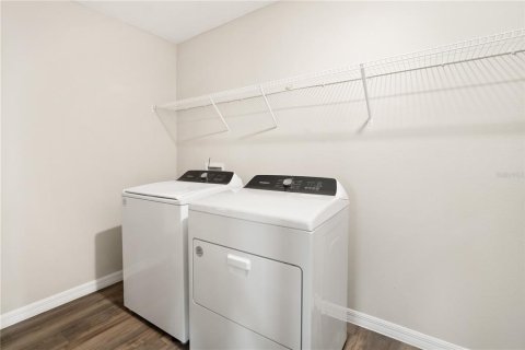 Casa en alquiler en Parrish, Florida, 4 dormitorios, 207.92 m2 № 1629997 - foto 14