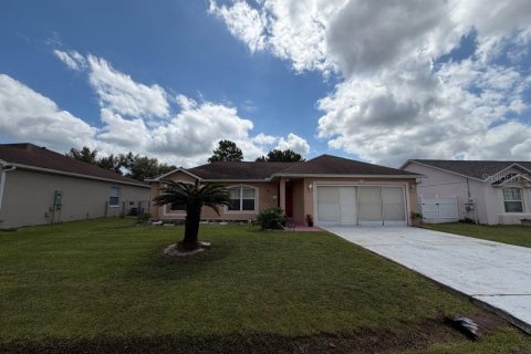 Villa ou maison à Kissimmee, Floride 4 chambres, 153.47 m2 № 2390874