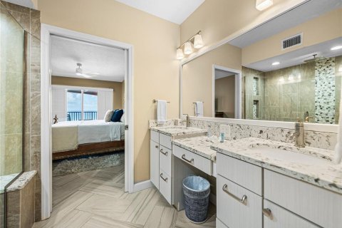 Купить кондоминиум в Норт-Редингтон-Бич, Флорида 7 комнат, 142.51м2, № 1908618 - фото 24