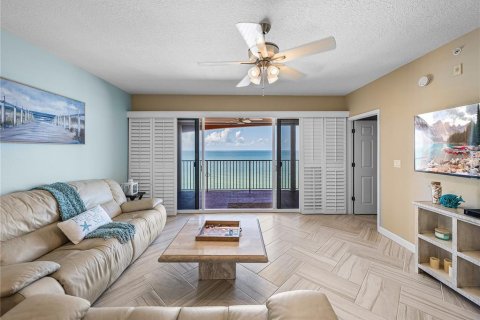 Купить кондоминиум в Норт-Редингтон-Бич, Флорида 7 комнат, 142.51м2, № 1908618 - фото 4