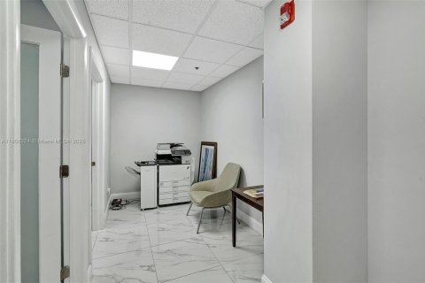 Immobilier commercial à vendre à North Miami, Floride № 1864626 - photo 18