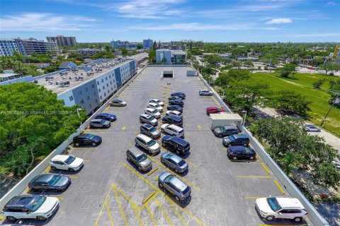 Immobilier commercial à vendre à North Miami, Floride № 1864626 - photo 22
