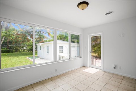 Villa ou maison à vendre à Hollywood, Floride: 3 chambres, 193.7 m2 № 1823809 - photo 24