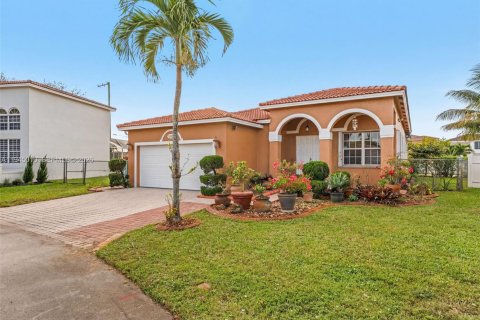 Villa ou maison à louer à Miramar, Floride: 3 chambres, 156.54 m2 № 2001220 - photo 23