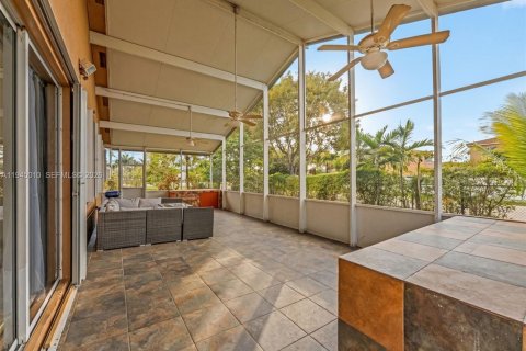 Villa ou maison à louer à Miramar, Floride: 3 chambres, 156.54 m2 № 2001220 - photo 17