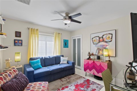 Villa ou maison à vendre à Miramar, Floride: 4 chambres, 213.58 m2 № 2084848 - photo 24