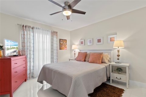 Villa ou maison à vendre à Miramar, Floride: 4 chambres, 213.58 m2 № 2084848 - photo 27