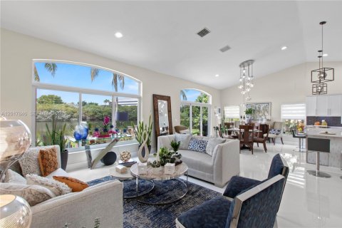 Villa ou maison à vendre à Miramar, Floride: 4 chambres, 213.58 m2 № 2084848 - photo 10