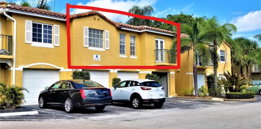 Condominio en Lake Park, Florida, 1 dormitorio  № 1175217