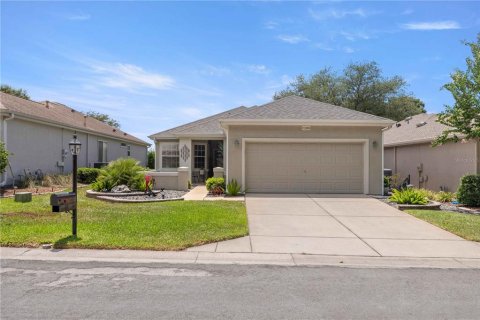 Casa en Summerfield, Florida 2 dormitorios, 139.17 m2 № 2151934