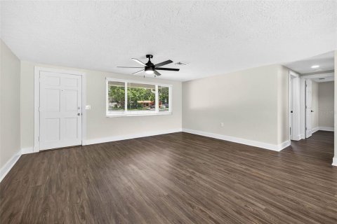 Villa ou maison à vendre à New Port Richey, Floride: 3 chambres, 139.35 m2 № 1902494 - photo 12