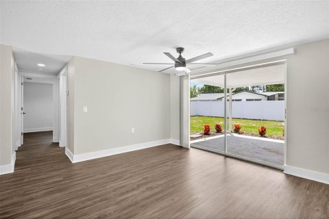 Villa ou maison à vendre à New Port Richey, Floride: 3 chambres, 139.35 m2 № 1902494 - photo 14