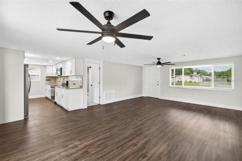 Villa ou maison à vendre à New Port Richey, Floride: 3 chambres, 139.35 m2 № 1902494 - photo 15